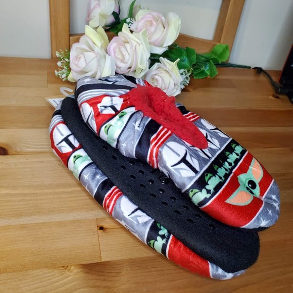Star wars - Women's Star Wars the Mandalorian Slipper Socks Shoe Size 7-9.5 - Picture 3 of 8